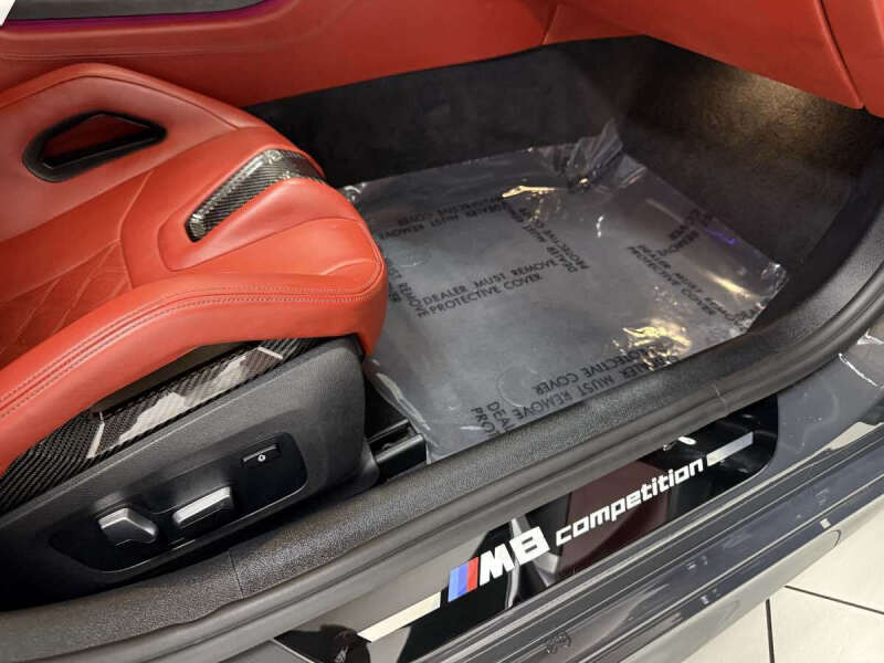 2022 BMW M8 Competition