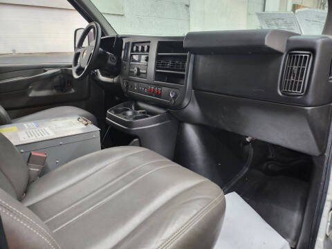 2015 Chevrolet Express 2500