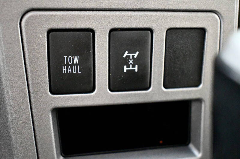 2014 Toyota Sequoia Limited