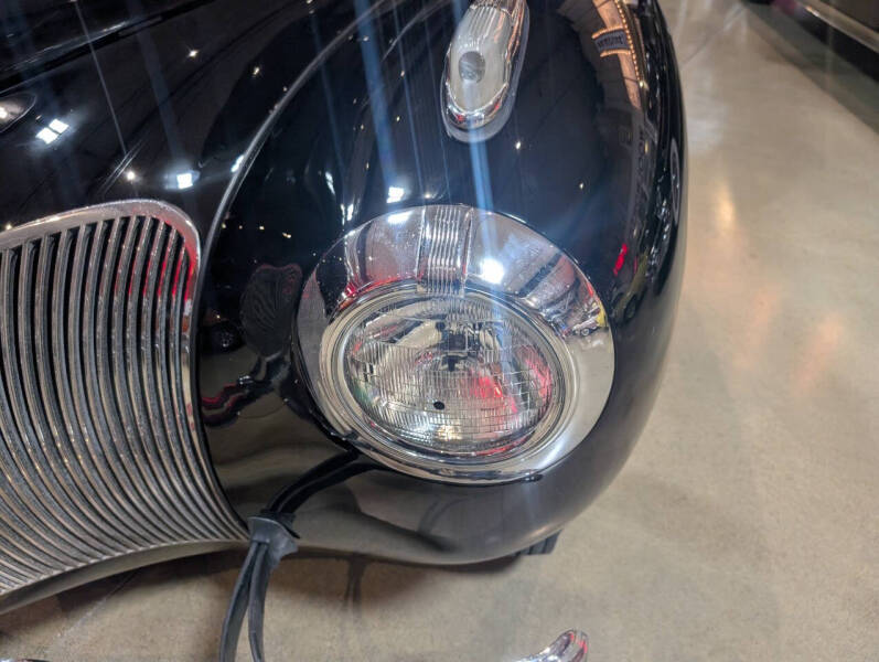 1941 Lincoln Continental