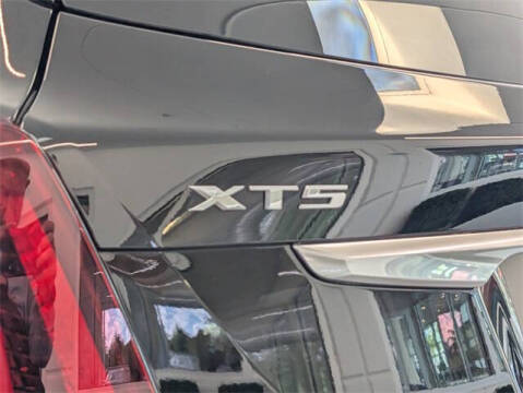 2022 Cadillac XT5 Luxury