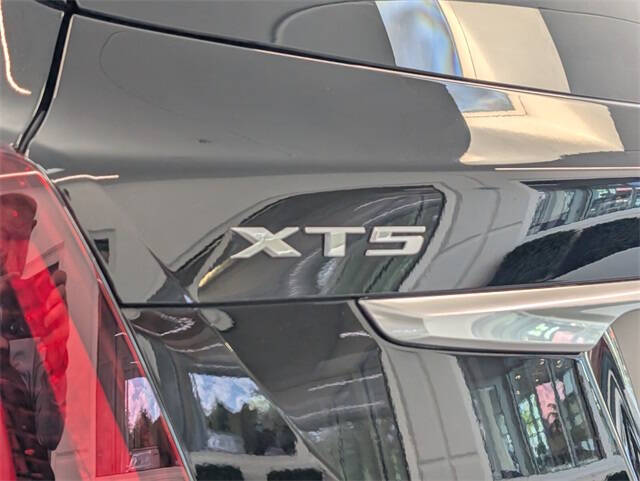 2022 Cadillac XT5 Luxury