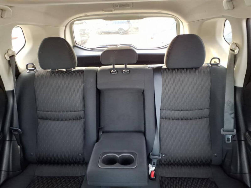 2017 Nissan Rogue Hybrid