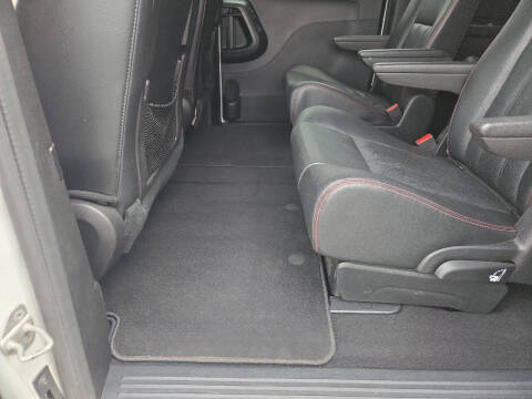 2015 Dodge Grand Caravan R/T