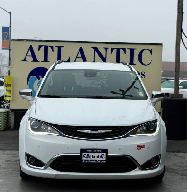 2018 Chrysler Pacifica Hybrid Limited