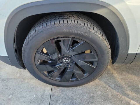 2025 Volkswagen Atlas Cross Sport SE