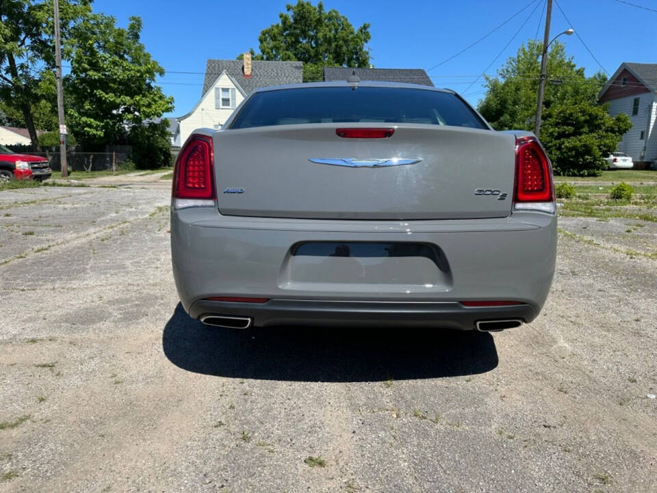 2019 Chrysler 300 for sale at SRL SAHER in Lorain, OH