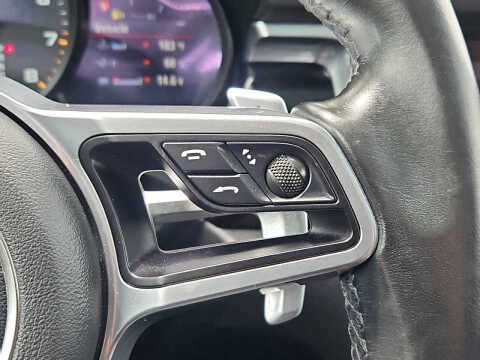 2021 Porsche Macan