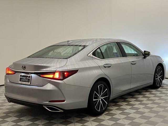 2024 Lexus ES 350