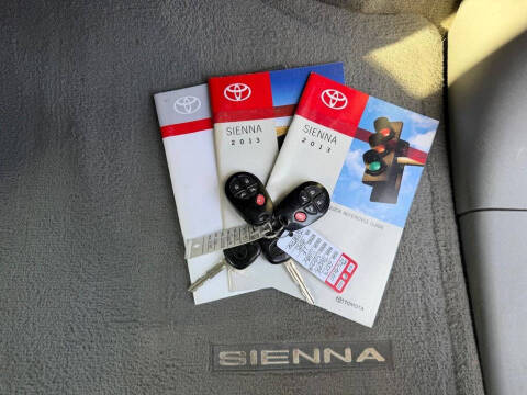 2013 Toyota Sienna