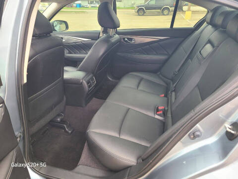 2015 Infiniti Q50 Premium