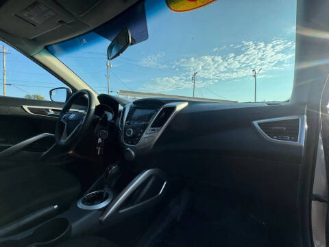 2016 Hyundai Veloster