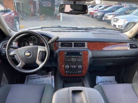 2012 Chevrolet Suburban LS