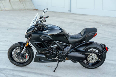2011 Ducati Diavel