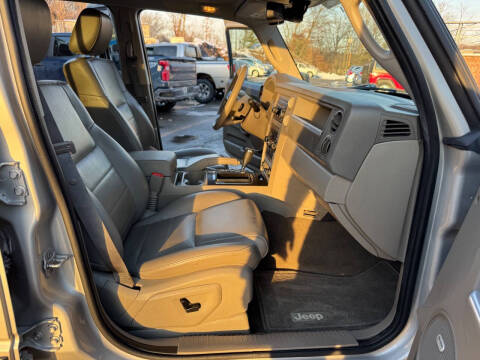 2008 Jeep Commander Sport