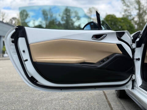2025 Mazda MX-5 Miata RF Grand Touring