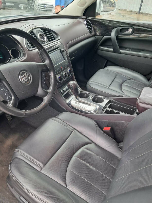 2017 Buick Enclave Leather