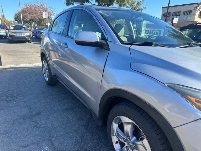 2018 Honda HR-V for sale at Tracy Auto Depot in Tracy, CA