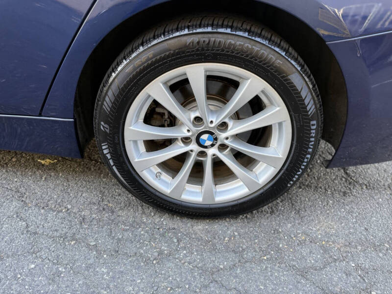 2018 BMW 3 Series 320i xDrive