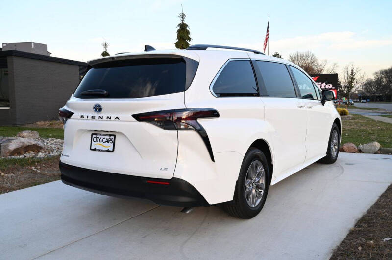 2025 Toyota Sienna