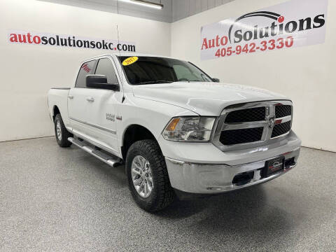 2017 RAM 1500 SLT