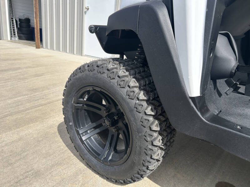 2026 Bintelli Beyond 4 lifted