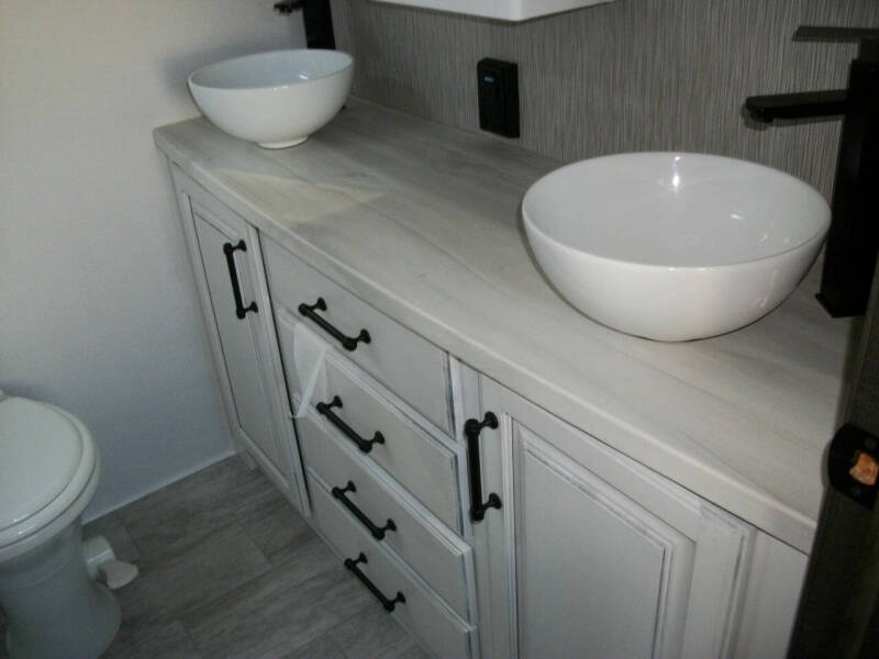 2023 Keystone RV Montana 3231CK