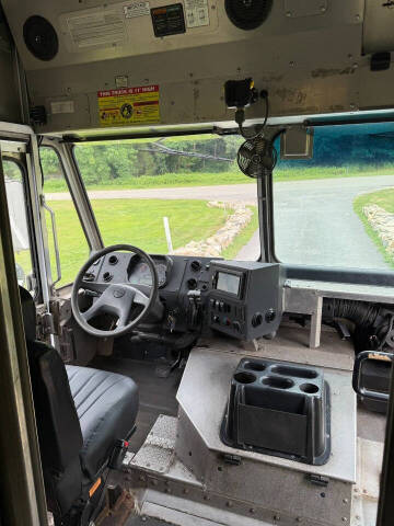 2017 Freightliner MT55 Chassis