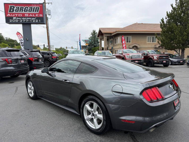 2016 Ford Mustang V6