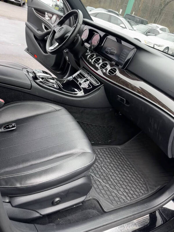 2017 Mercedes-Benz E-Class E 300 4MATIC