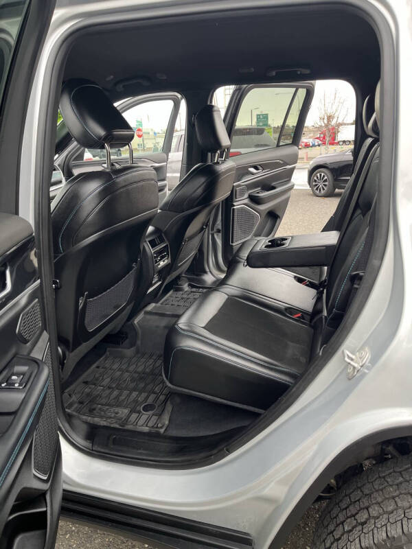 2022 Jeep Grand Cherokee Trailhawk 4xe