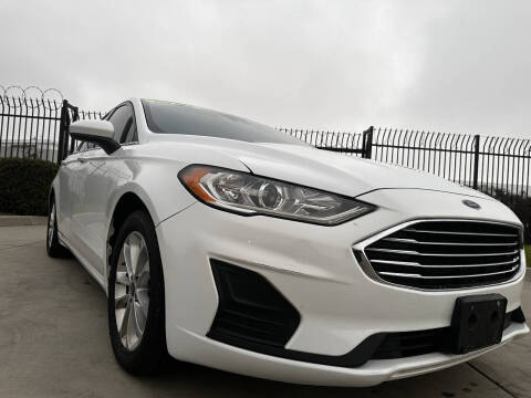 2020 Ford Fusion SE