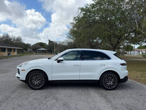 2019 Porsche Cayenne S