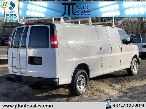 2018 Chevrolet Express 2500