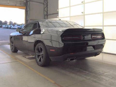 2021 Dodge Challenger SXT