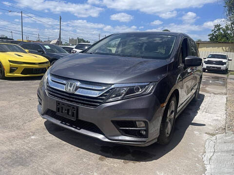 2019 Honda Odyssey for sale at Sam's Auto Sales in Houston TX