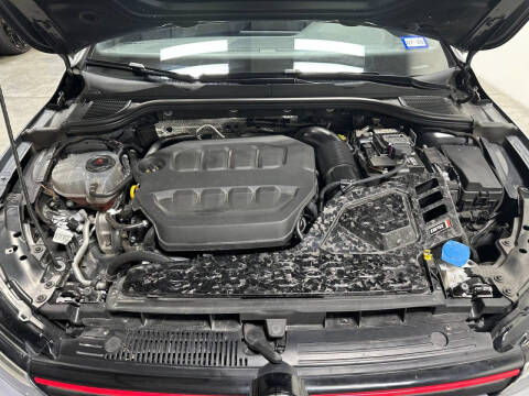 2024 Volkswagen Golf GTI SE