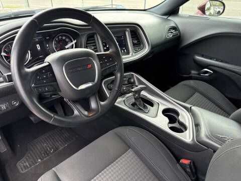 2019 Dodge Challenger SXT