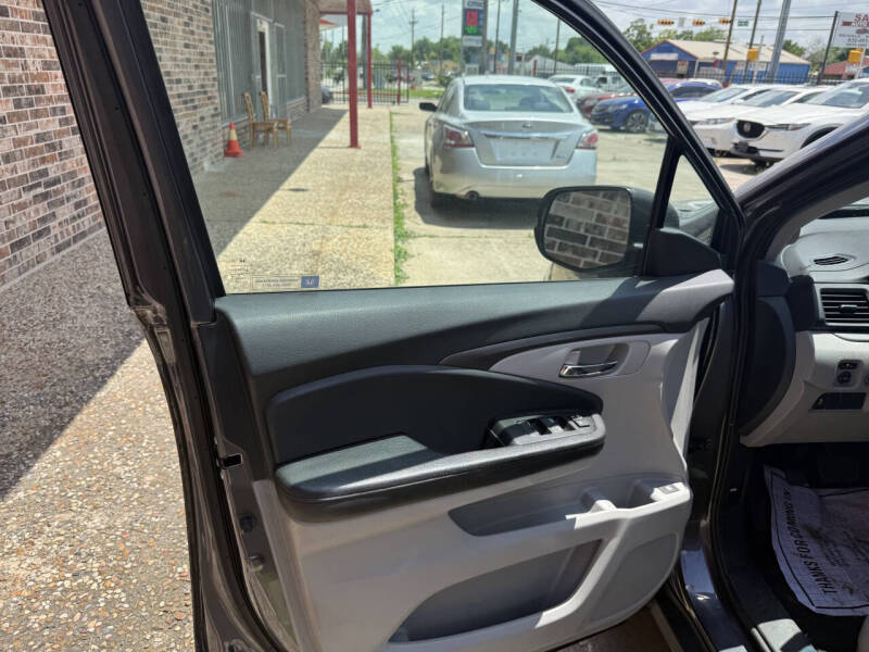 2017 Honda Pilot EX