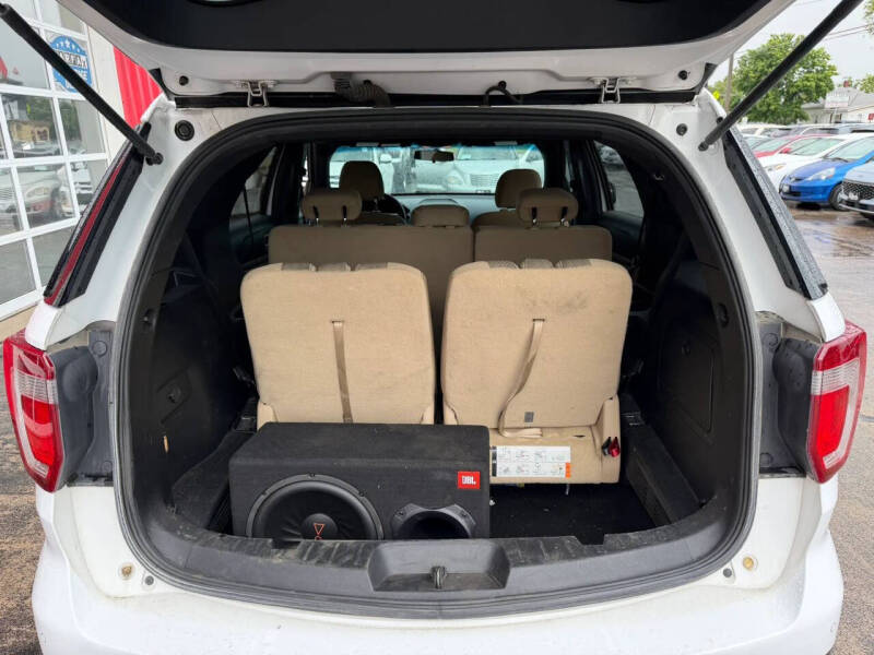 2016 Ford Explorer