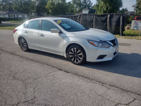 2017 Nissan Altima for sale at Magana Auto Sales Inc in Aurora IL