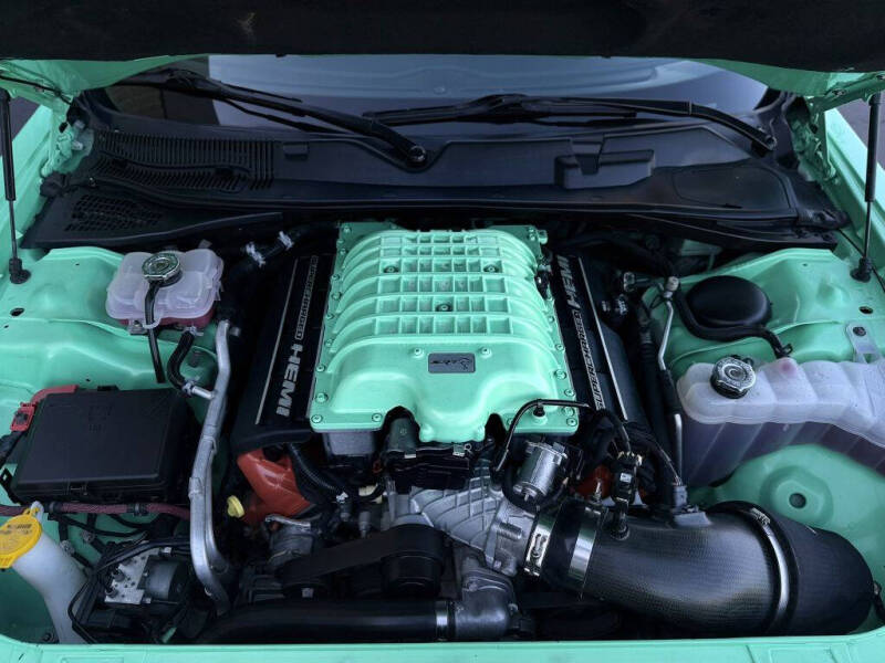 2016 Dodge Challenger SRT Hellcat