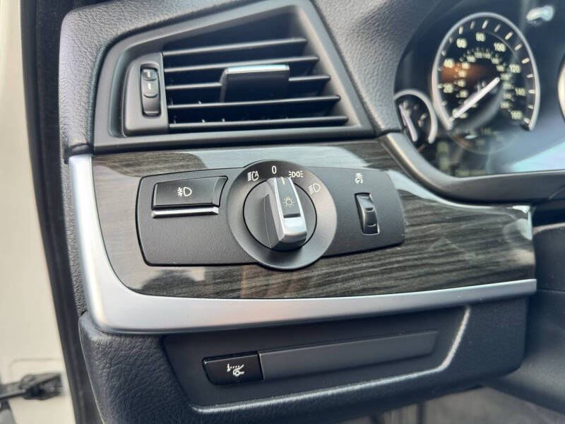 2016 BMW 5 Series 535i