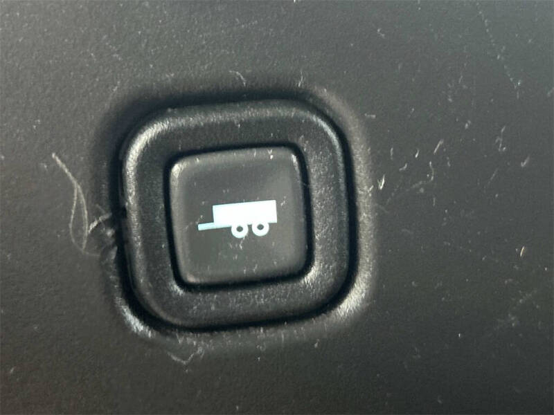 2023 GMC Savana 2500