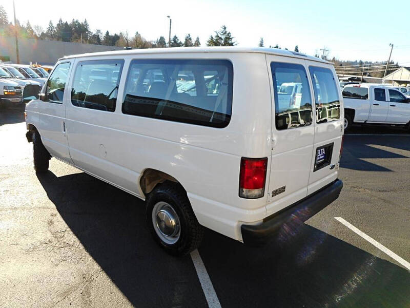 1999 Ford E-350