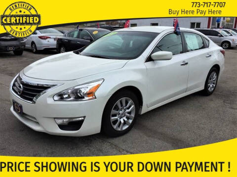 2013 Nissan Altima for sale at AutoBank in Chicago IL