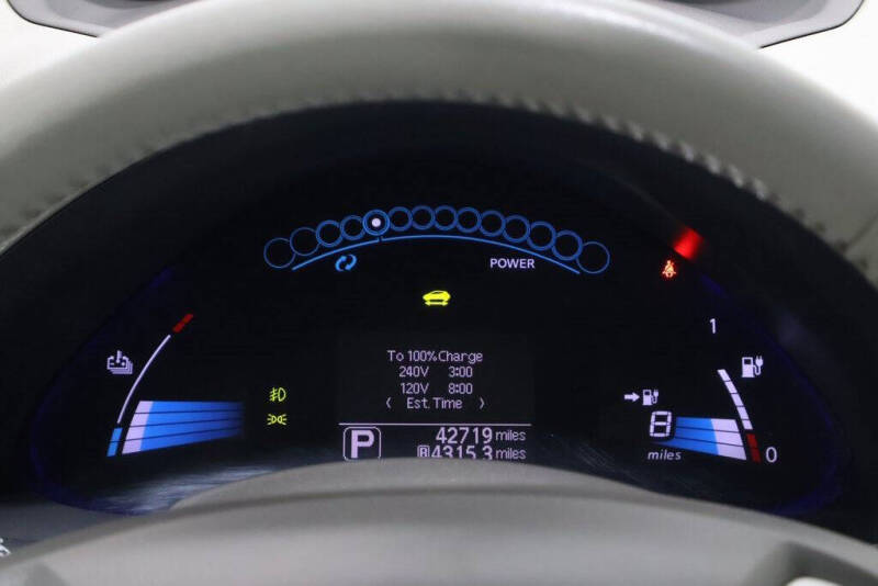 2012 Nissan LEAF SL