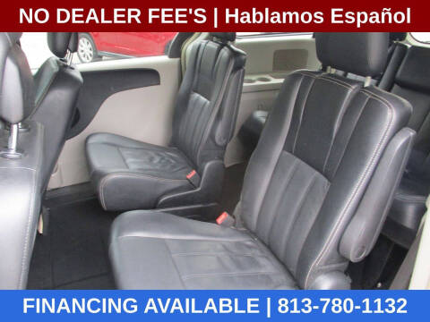 2015 Chrysler Town and Country Touring