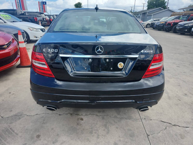 2012 Mercedes-Benz C-Class C 300 Luxury 4MATIC
