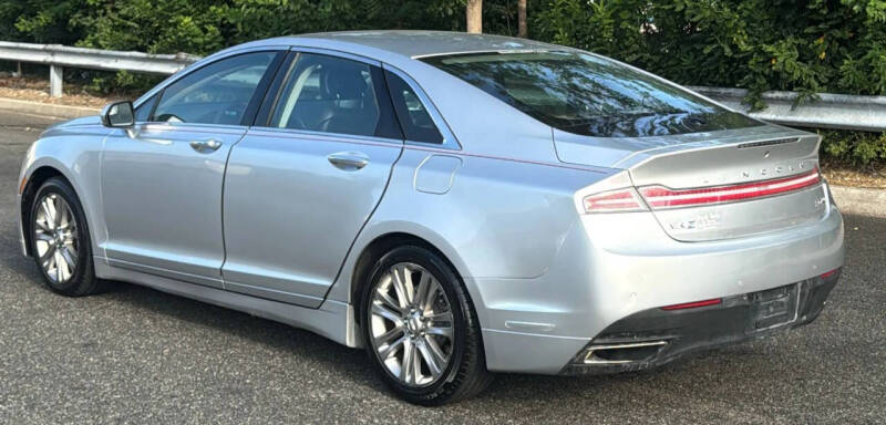 2013 Lincoln MKZ